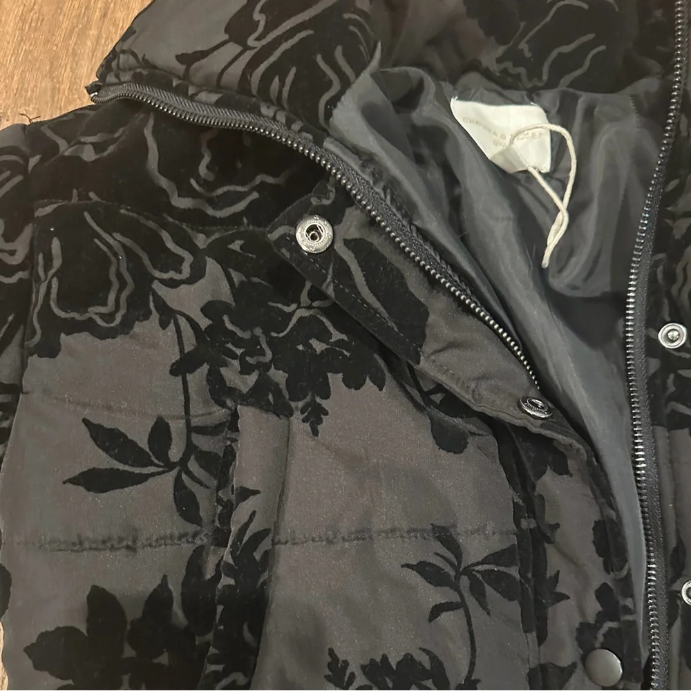 Long Sleeve Flocked Floral Woven Jacket